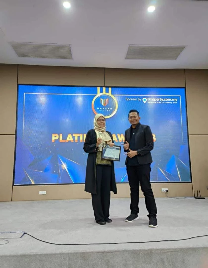 ANUGERAH PLATINUM